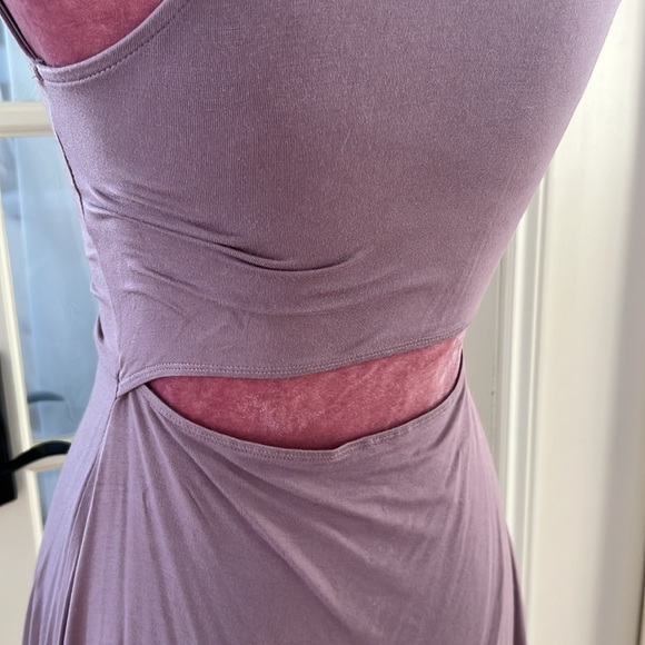 Muted purple open back Garage dress - Picture 3 of 4